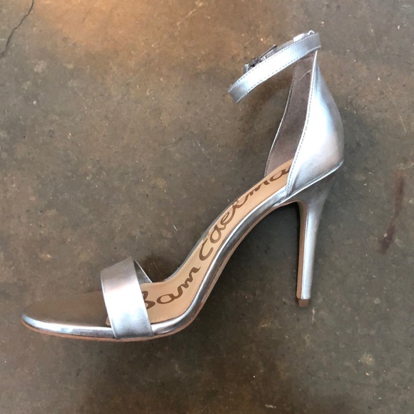 NEVER WORN Sam Edelman heels! - Picture 3 of 4